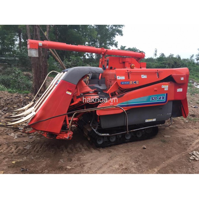 Máy gặt đập liên hợp Kubota Sr23 ACE