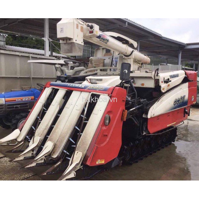 Máy gặt lúa liên hợp Nhật Bản Yanmar Gc561
